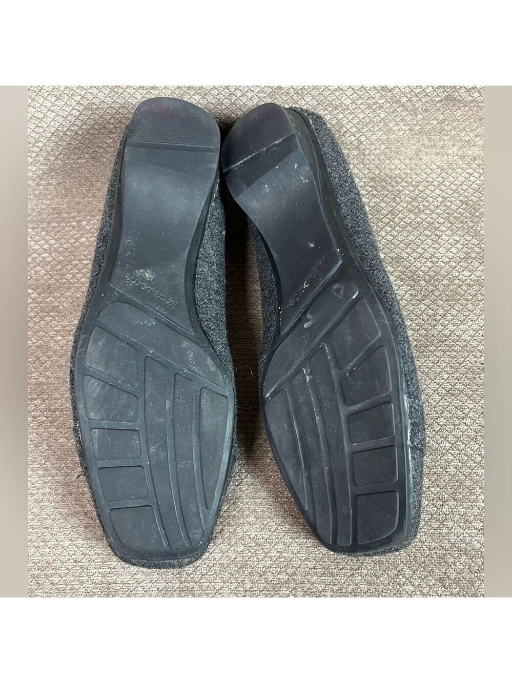 Liz Claiborne Gray Buckle Ballerina Flats size 10 EUC - Picture 15 of 16